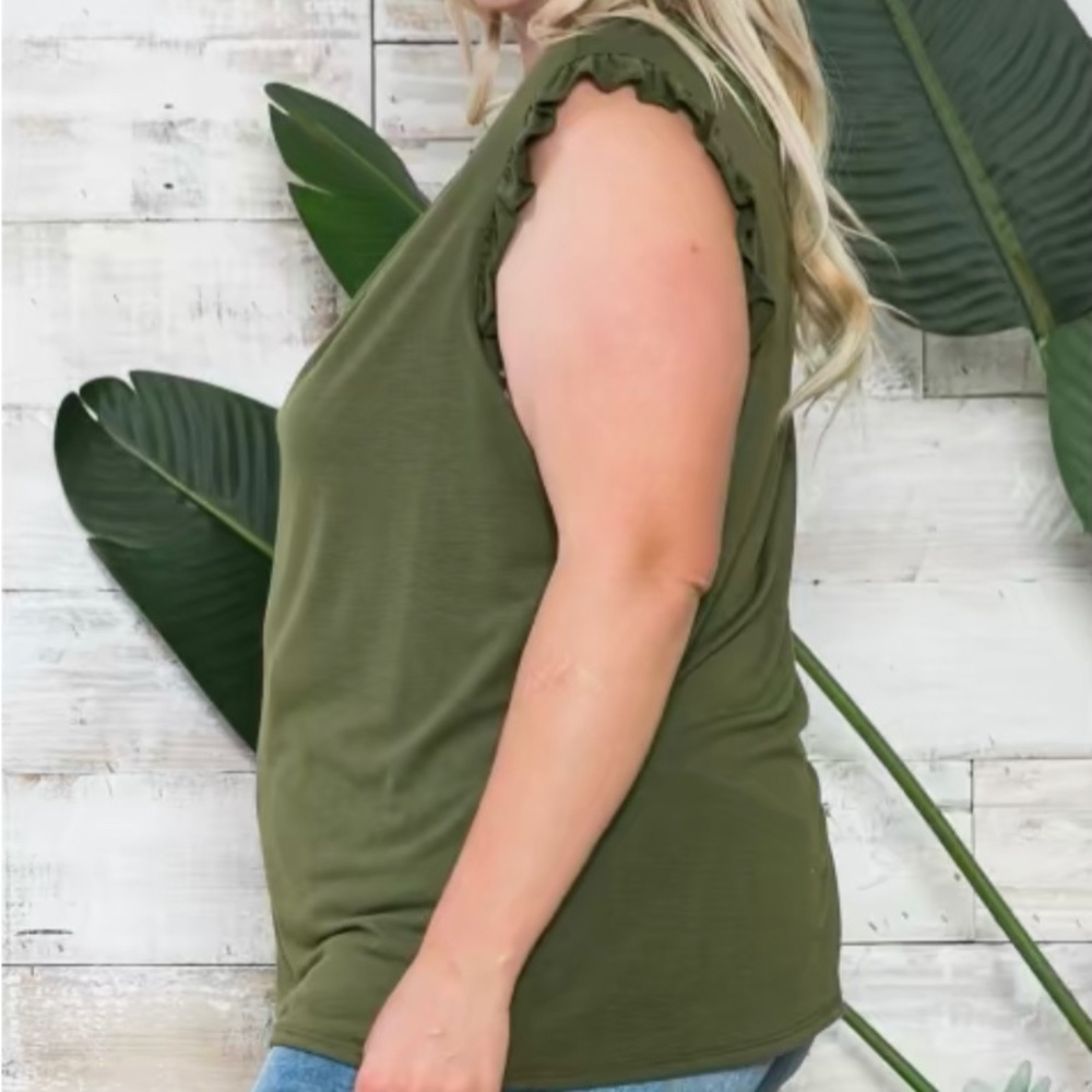 Soft Elastic Scrunched Neck Ruffle Top - Picture 3 of 9